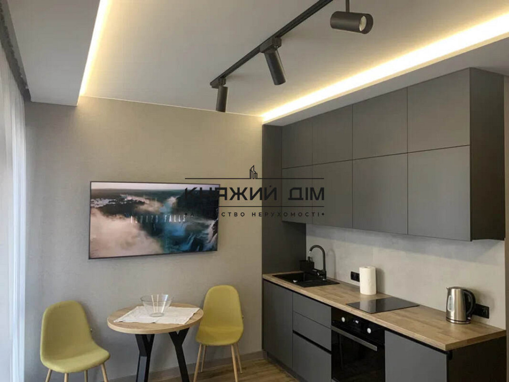 Шикарна 1к. квартира ЖК Зарічний. м.Славутич 5 хвилин. № 11200300 Киев - изображение 1