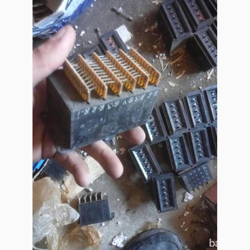 Переключатели ПП-РА-Х1-77, -19шт. по 60грн Харків - зображення 3