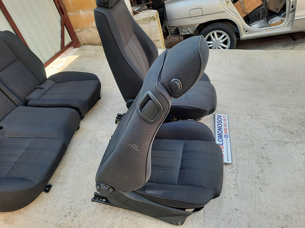 Салон SPORT Сиденья Купе Откидные Alfa Romeo 147 Дніпро - зображення 3