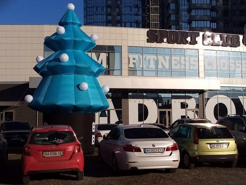 Надувное новогоднее украшение Надувная елка Київ - зображення 3