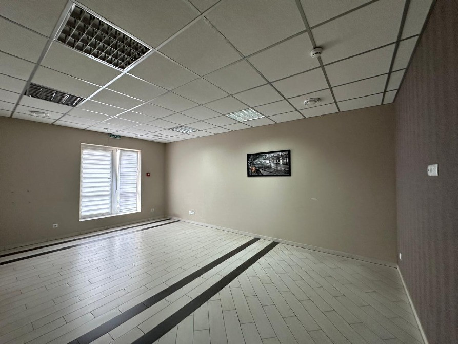 Комерційний комплекс у м. Нововолинськ! Нововолинськ - зображення 10