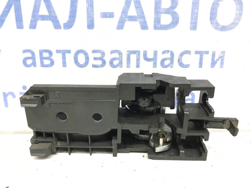 Ручка двери внутренняя левая Toyota Avensis T25 2.0 DIESEL 1CDFTV 2002 (б/у) Киев - изображение 3