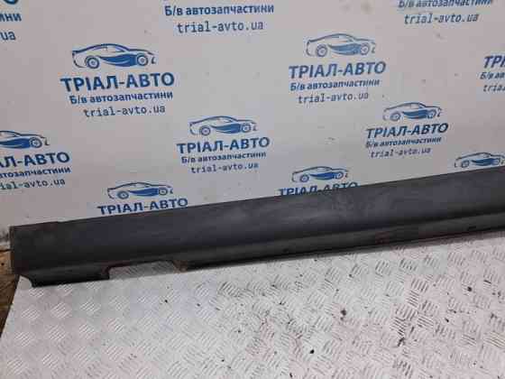 Накладка порога внешняя левая Hyundai IX35 LM 1.7 DIESEL D4FD 2009 (б/у) Киев