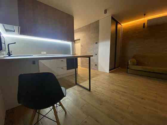 Продам. 1-к.кв. 2/5, вул. Олександра Кониського 30-А Дніпро