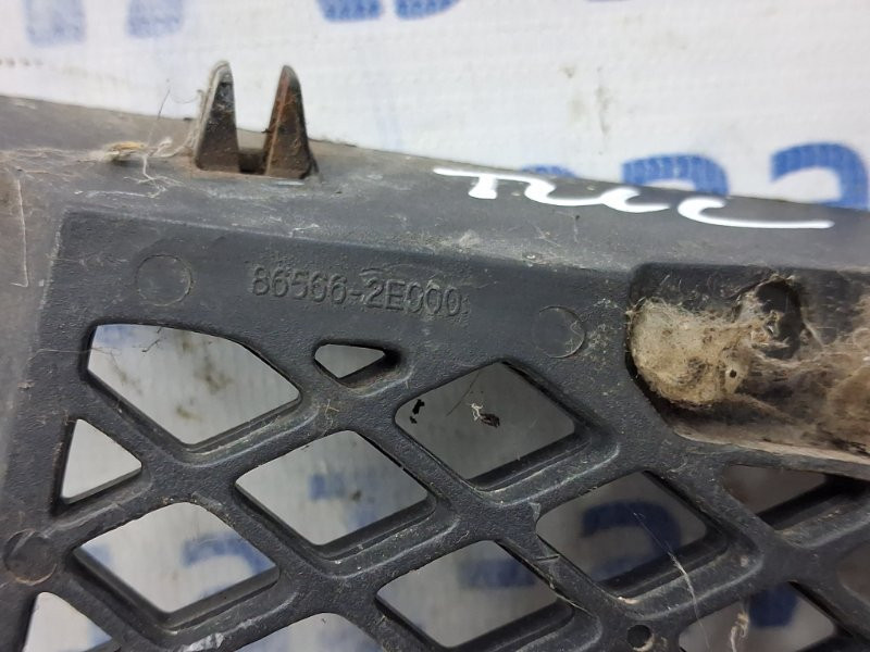 Решетка переднего бампера правая Hyundai Tucson JM 2.0 DIESEL D4EA 2004 (б/у) Київ - зображення 3