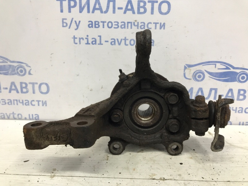 Кулак поворотный правый со ступицей Nissan Tiida C11 1.6 БЕНЗИН HR16 2004 (б/у) Киев - изображение 1