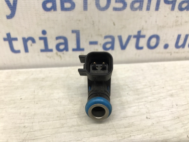 Форсунка топливная Chevrolet Cruze J300 1.6 F16D4 2009 (б/у) Киев - изображение 2