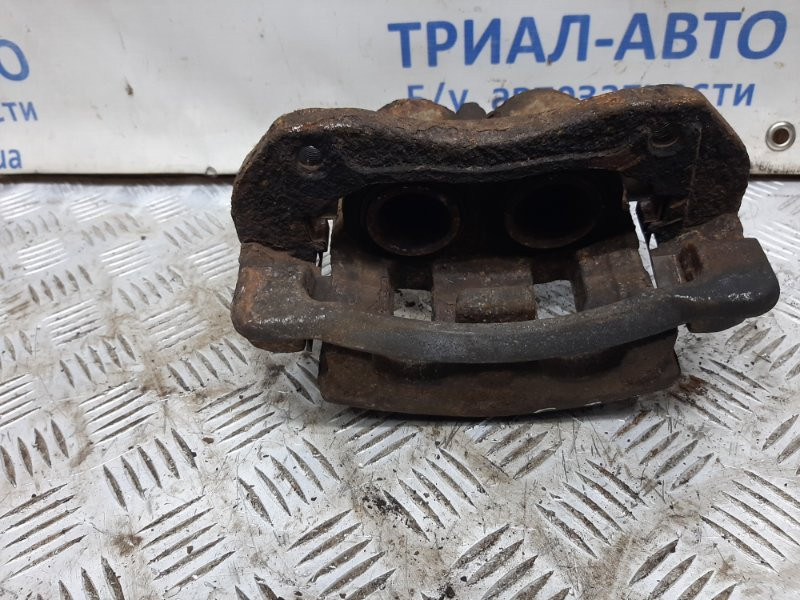 Суппорт передний правый Hyundai Santa fe DM 2.2 DIESEL D4HB 2012 (б/у) Киев - изображение 3