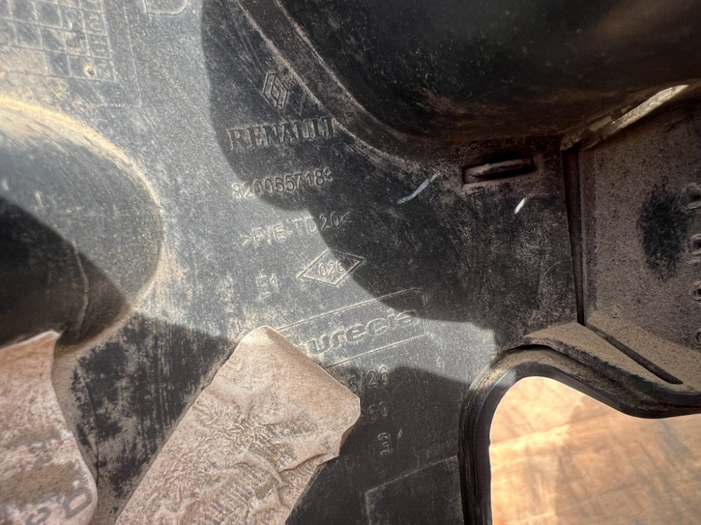 Пластик под фонарь правый (вставка) Renault Kangoo 2008-2015 (8200557188) Ковель - изображение 4