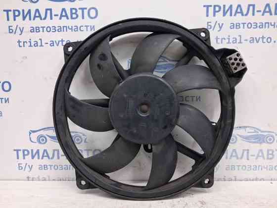 Диффузор с вентилятором радиатора Renault Megane 3 1.5 DIESEL K9K 2008 (б/у) Київ