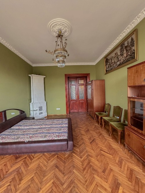 Двокімнатна квартира по вулиці Шептицьких . Галицький район. Польський люкс Львов - изображение 4