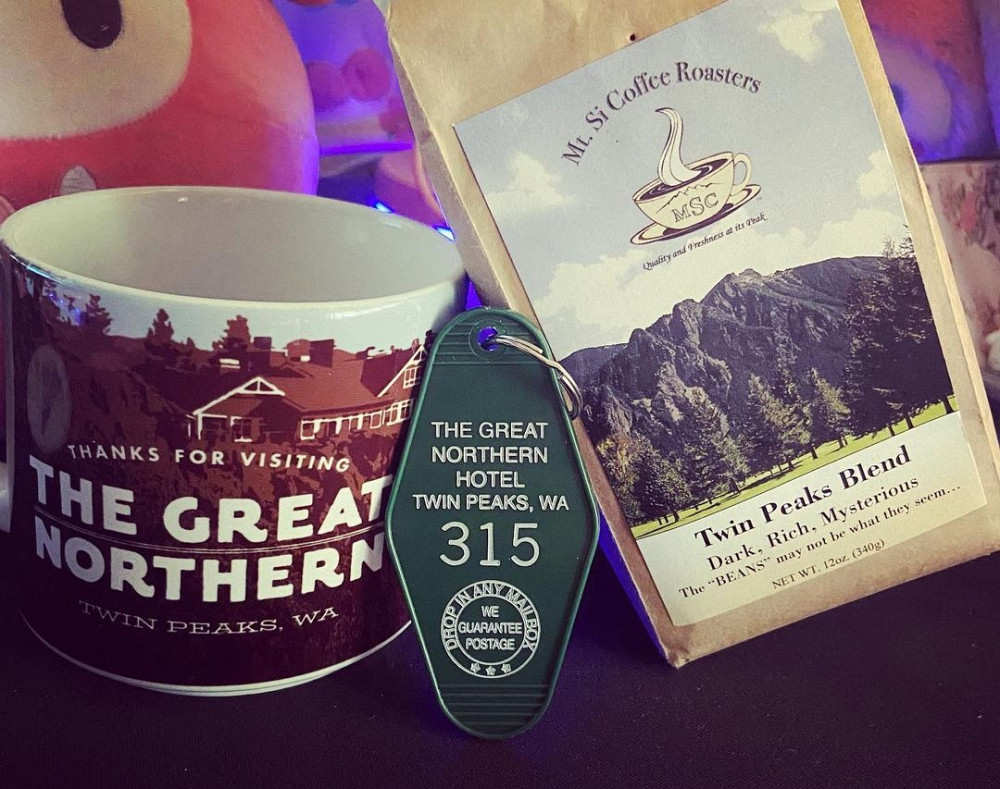 Брелок агента Купера из сериала "Твин Пикс" номер 315 Київ - зображення 1