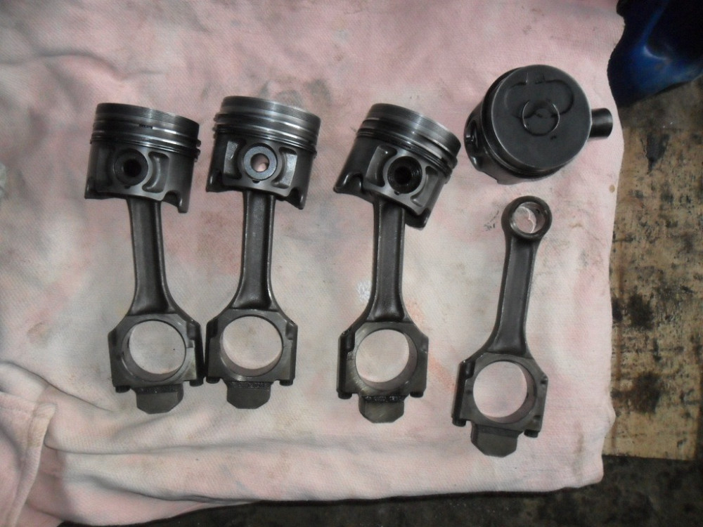 VAG 028198401C, Шатун 028L, Фольксваген-Ауди 1.9 TDI, оригінал, шатуни Винница - изображение 2