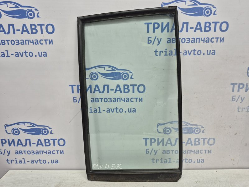 Стекло двери задней правой (форточка) Mitsubishi Pajero Wagon 4 3.2 ДИЗЕЛЬ 4M41 2006 (б/у) Київ - зображення 1