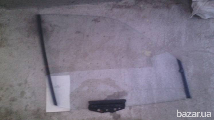 Скло передньої правої двері 443845022c Ауді-100 86р.в. оригінал Вінниця - зображення 4