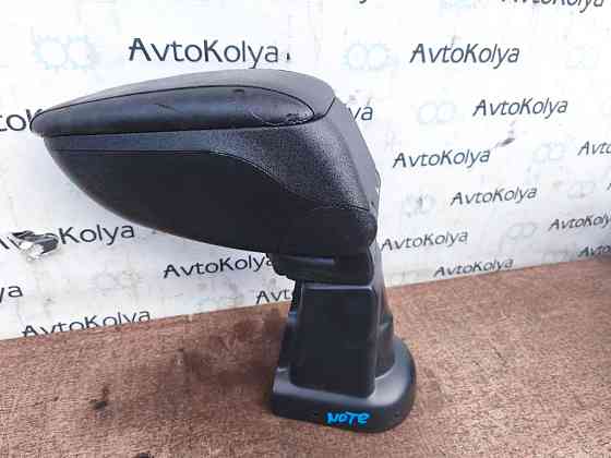 Подлокотник Nissan Note E11 2005-2012 Ковель