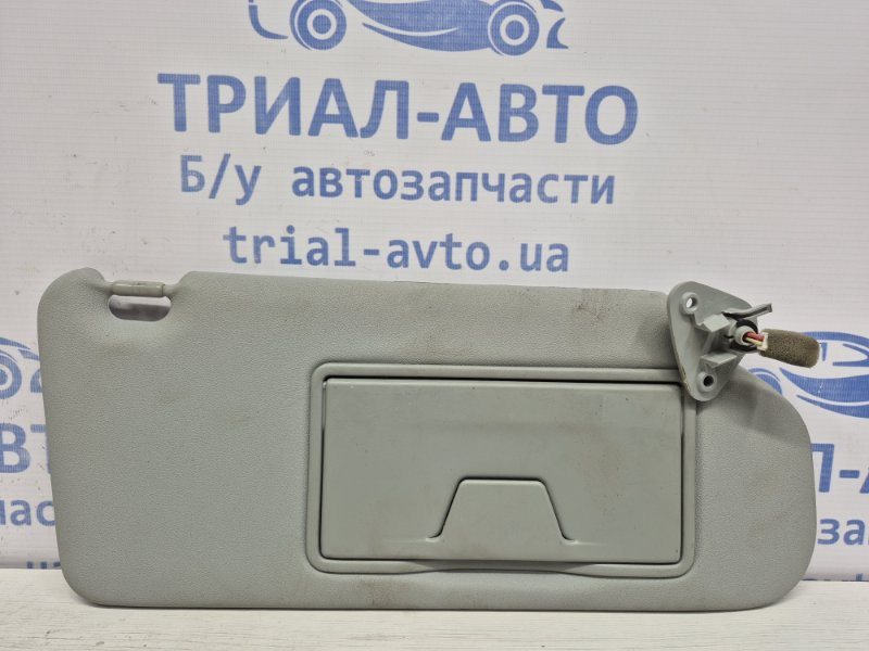 Козырек солнцезащитный правый Mitsubishi Outlander XL 2.2 DIESEL 4N14 2007 (б/у) Київ - зображення 1