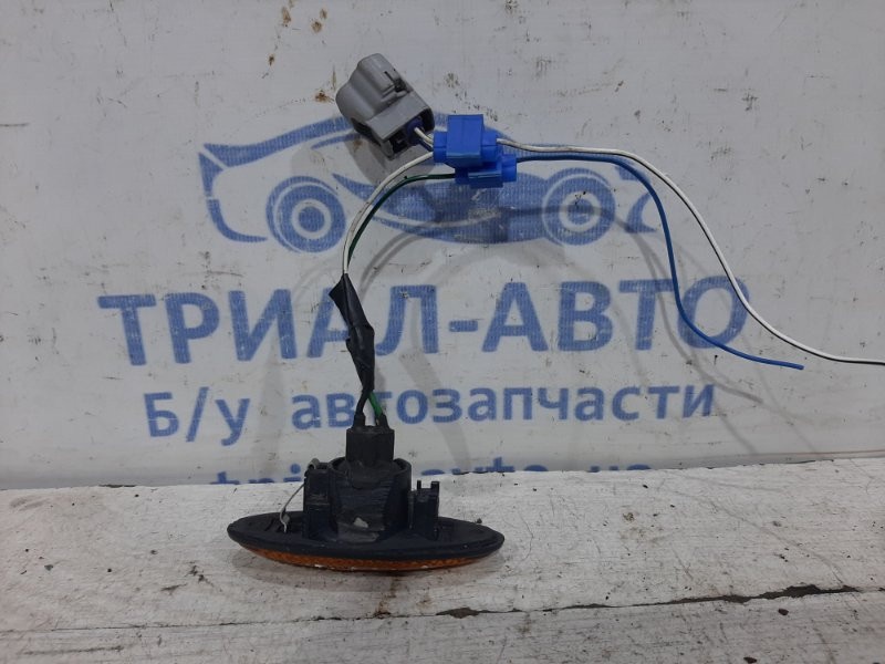 Повторитель поворотника Toyota RAV 4 A30 2.0 БЕНЗИН 1AZFE 2005 (б/у) Київ - зображення 2