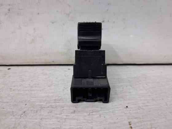 Кнопка стеклоподъемника Suzuki SX4 2006-2014 37995-62J00 (Арт. 65425) Киев