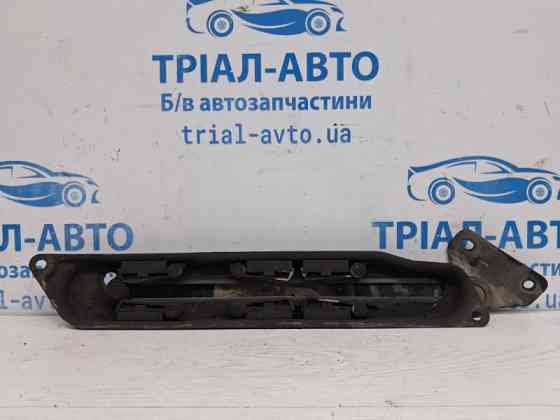 Ограничитель двери Mitsubishi Pajero Wagon 1999-2006 MR437191 (Арт. 75835) Київ