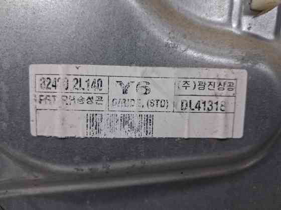 Стеклоподъемник передний правый Hyundai I30 2007-2012 824812L001 (Арт. 78262) Киев