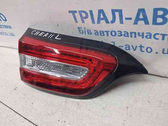 Фонарь задний внутренний левый Jeep Cherokee KL 3.2 БЕНЗИН EHK 2013 (б/у) Киев