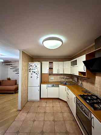 продажа 3-к квартира Киев, Голосеевский, 149999 $ Київ