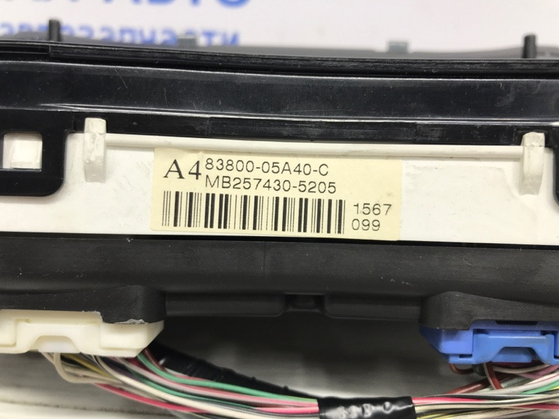 Приборная панель Toyota Avensis T25 1.8 БЕНЗИН 1ZZFE 2002 (б/у) Киев - изображение 5