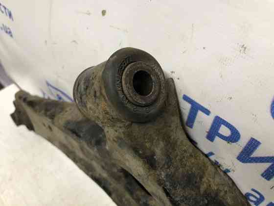 Рычаг правый Mitsubishi Lancer 10 1.5 БЕНЗИН 4A91 2007 (б/у) Киев