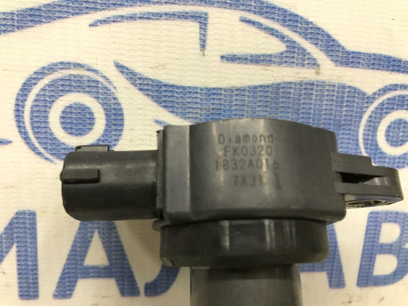 Катушка зажигания Mitsubishi Outlander XL 2.4 БЕНЗИН 4B12 2007 (б/у) Київ - зображення 3