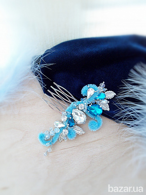 Зимові візерунки оригінальний гребінь заколка блакитний білий пухнастий святкова прикраса волосся Луцьк - зображення 3