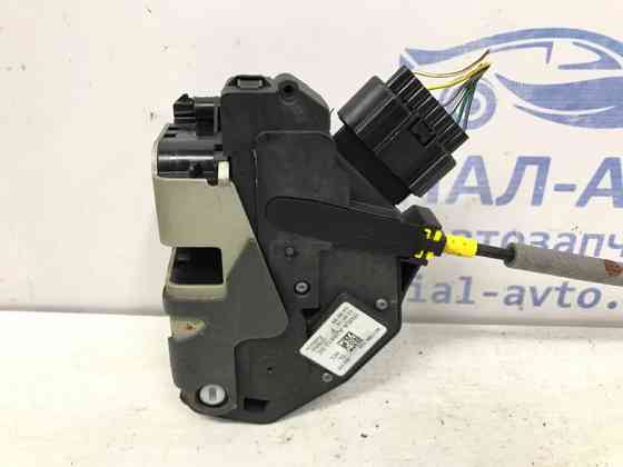 Замок двери задний правый Ford Kuga CBS 2.0 DIESEL 2011 (б/у) Київ