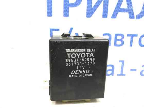 Блок управления Toyota Land Cruiser J100 1998 (б/у) Киев