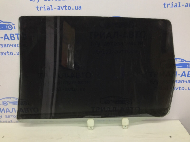 Стекло двери заднее правое Mitsubishi Outlander XL 2.2 DIESEL 4N14 2007 (б/у) Київ - зображення 3