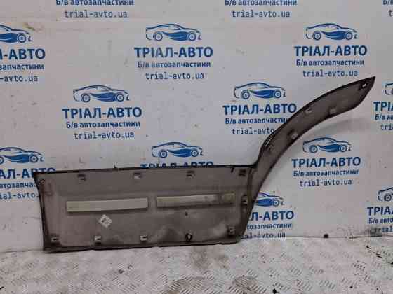 Накладка двери Hyundai Tucson JM 2.0 БЕНЗИН G4GC 2004 задн. прав. (б/у) Київ