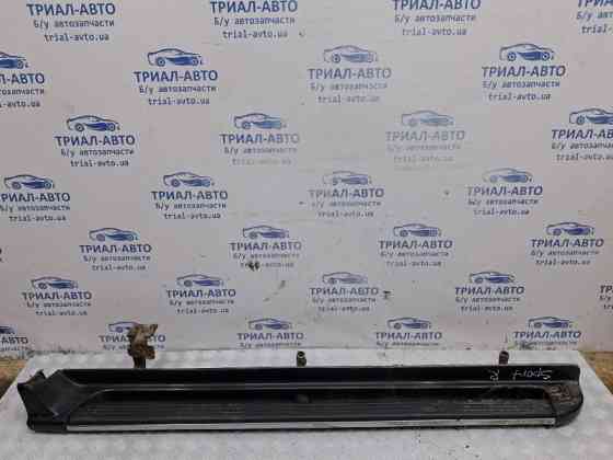 Подножка Mitsubishi Pajero Sport K9 3.0 БЕНЗИН 6G72 1996 прав. (б/у) Киев