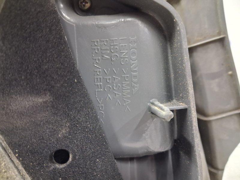 Фонарь задний внешний правый Honda Civic FD 1.8 БЕНЗИН R18A 2005 (б/у) Киев - изображение 8