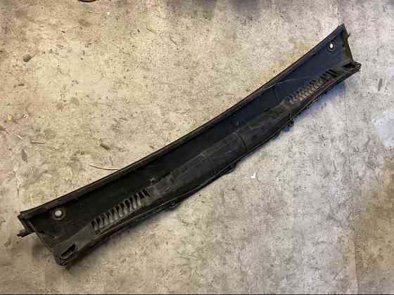 Бу накладка трапеции дворников Mercedes Benz W168, A1688300213, 1688300213 Кропивницкий