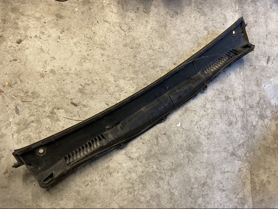 Бу накладка трапеции дворников Mercedes Benz W168, A1688300213, 1688300213 Кропивницький - зображення 2