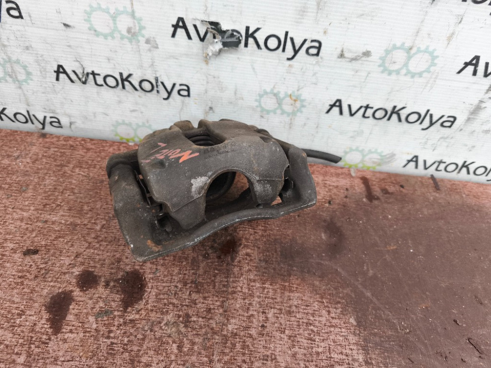 Суппорт передний Nissan Note E11 2005-2012 Ковель - изображение 2