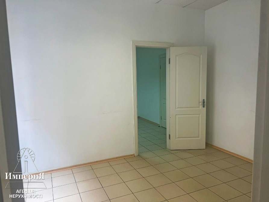 Фасадное помещение 31 кв.м.Центр.1-й этаж.Отдельный вход. Белая Церковь - изображение 7