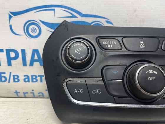 Блок управления климат-контролем Jeep Cherokee 2013-2019 68293521AC (Арт. 74426) Київ