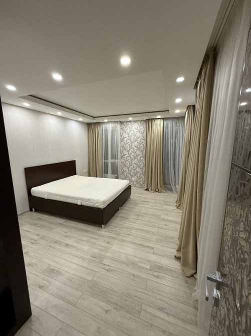 Здам 3-кімнатну квартиру 2/10, Нагорка, вул. Левка Лукьяненко (Василя Жуковського) 16 Дніпро - зображення 3