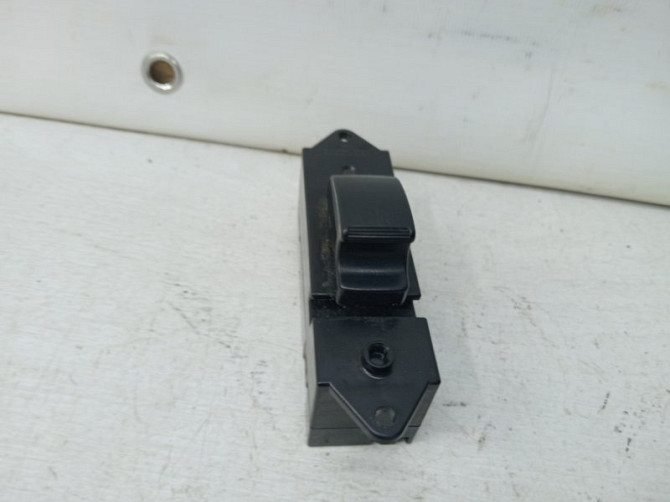 Кнопка стеклоподъемника Mitsubishi Lancer 9 1.6 БЕНЗИН 4G18 2003 (б/у) Київ - зображення 3