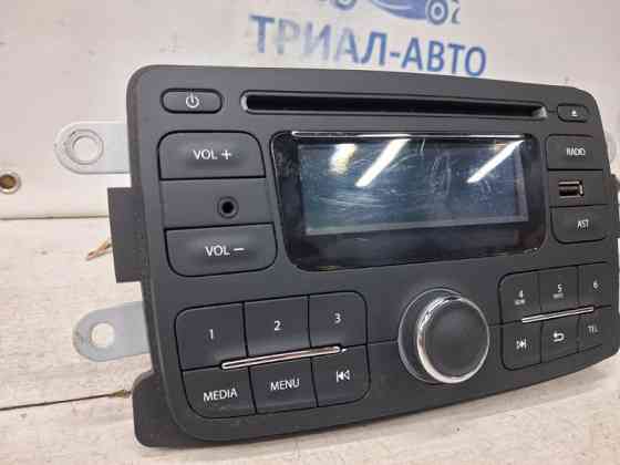 Магнитофон Dacia Duster 2010-2017 281156534R (Арт. 63149) Київ