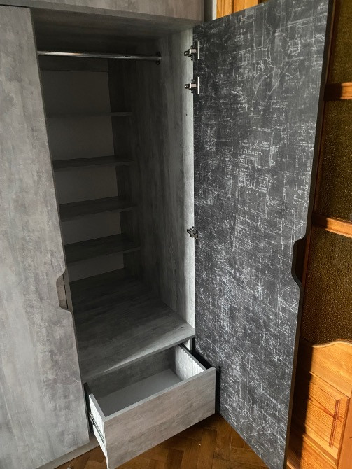 Продам двоярусне ліжко з вмонтованою шафою Біла Церква - зображення 1