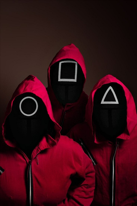 Маска Треугольник по Игра в кальмара Київ - зображення 3