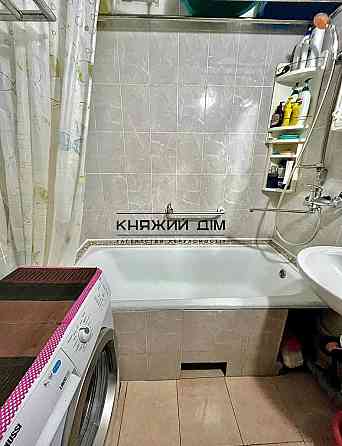 Продаж 3 кімнатної просп. Григоренка, м. Позняки Київ