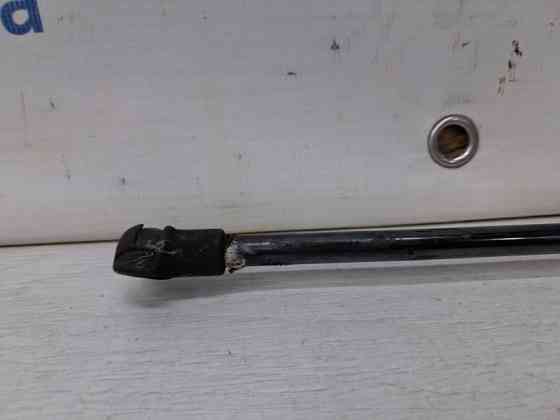 Амортизатор крышки багажника Toyota Auris E150 1.6 БЕНЗИН 1ZRFAE 2006 (б/у) Київ