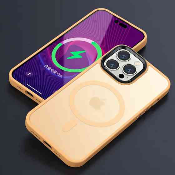TPU+PC чехол Metal Buttons with MagSafe Colorful для Apple iPhone 14 Pro (6.1") Херсон